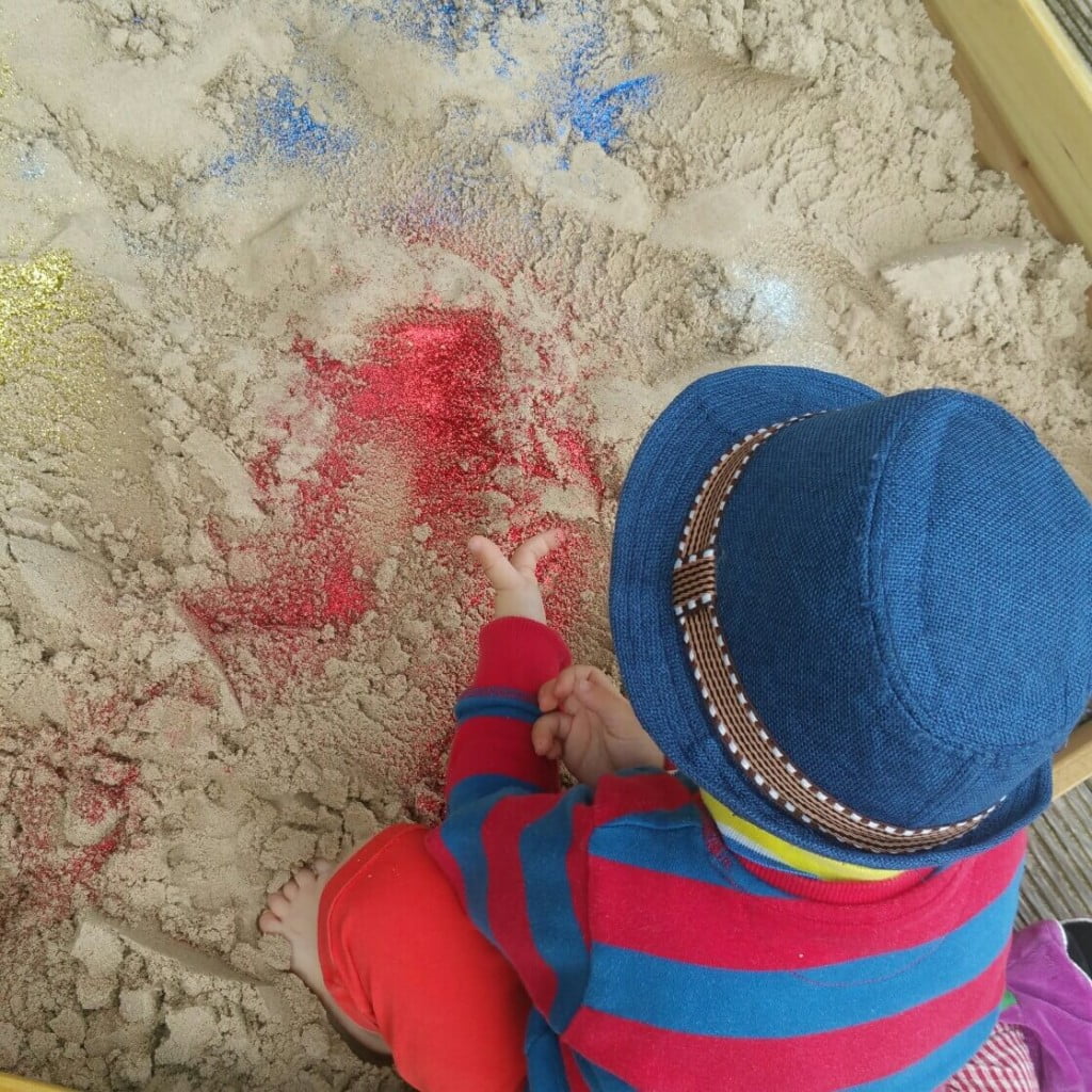 sand play