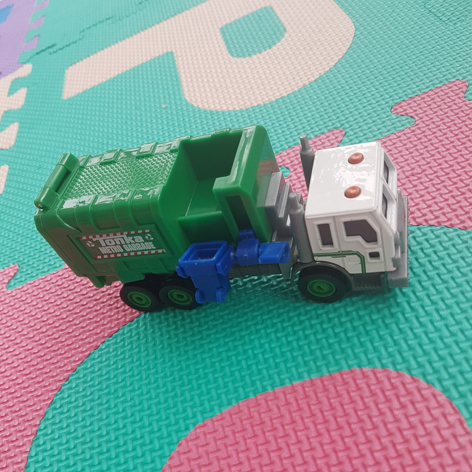 asda garage toy