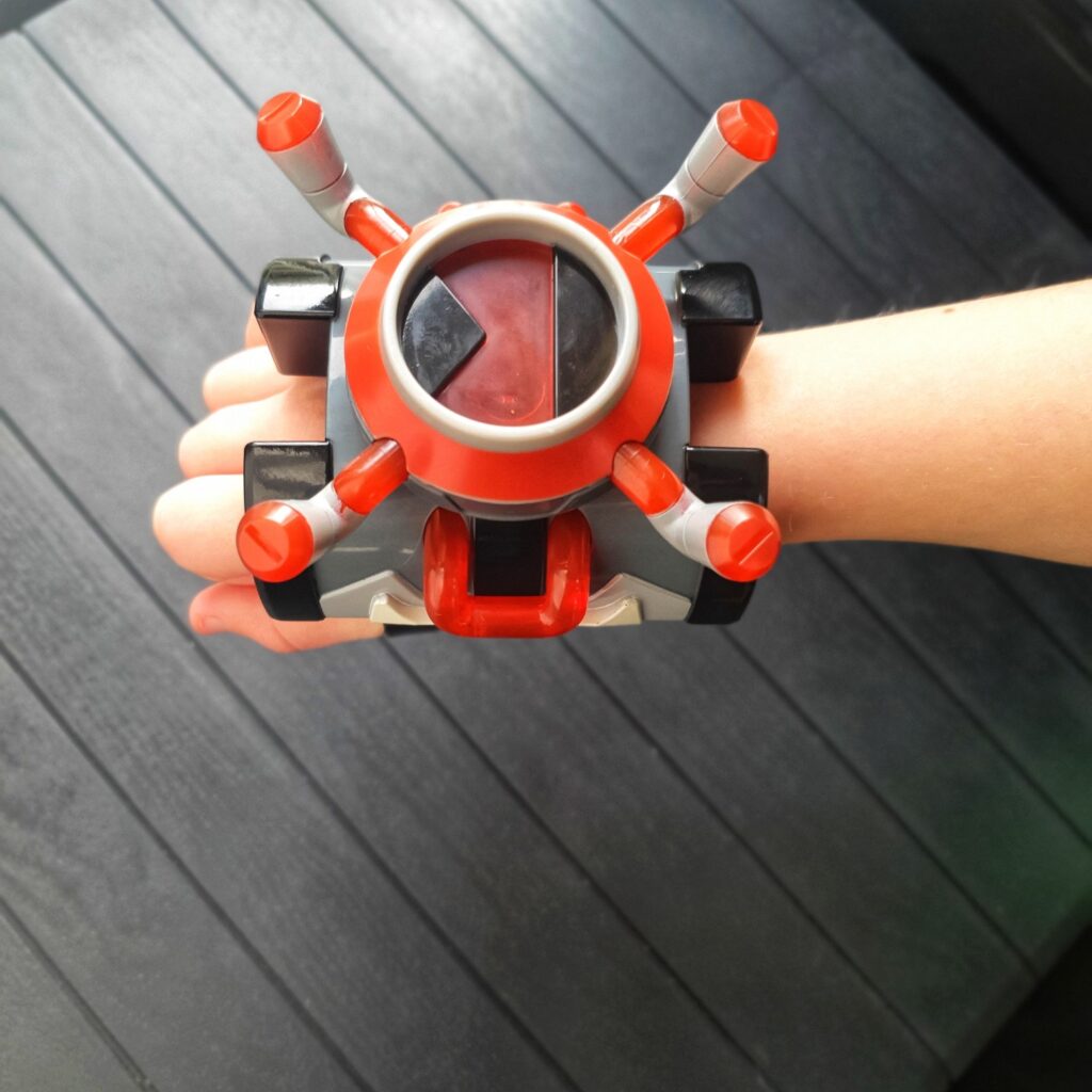 ben 10 omnitrix toy omniverse