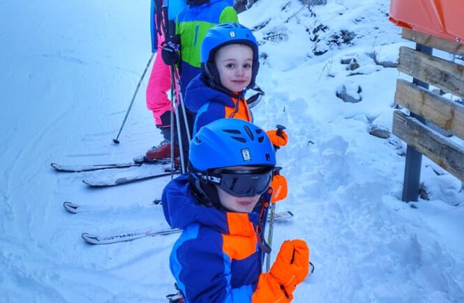 skiing with kids