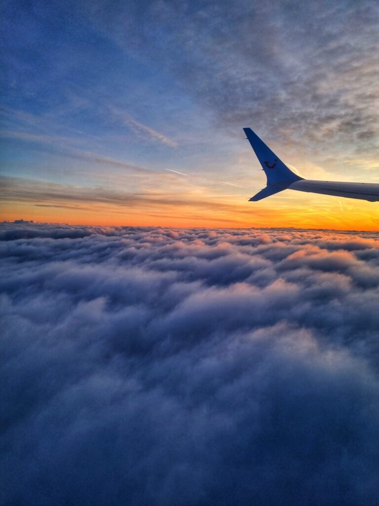 flying with kids